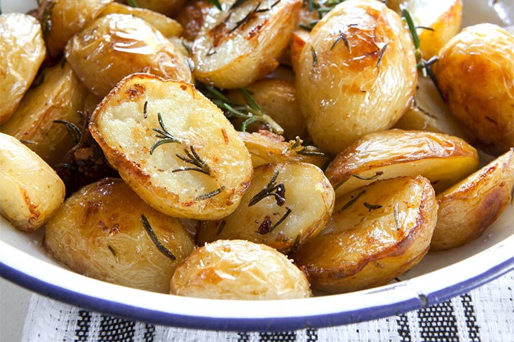 печеная картошка в духовке рецепт